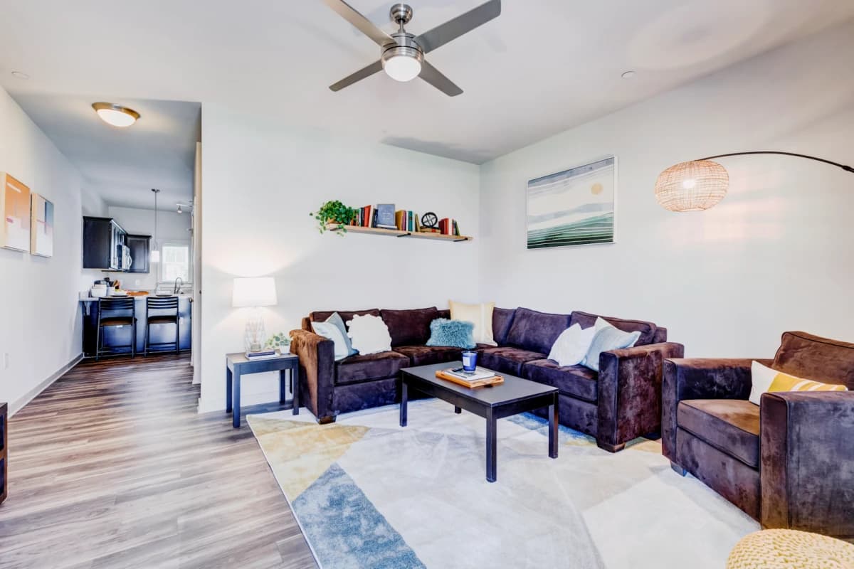 5 Bed 5 Bath Duplex
