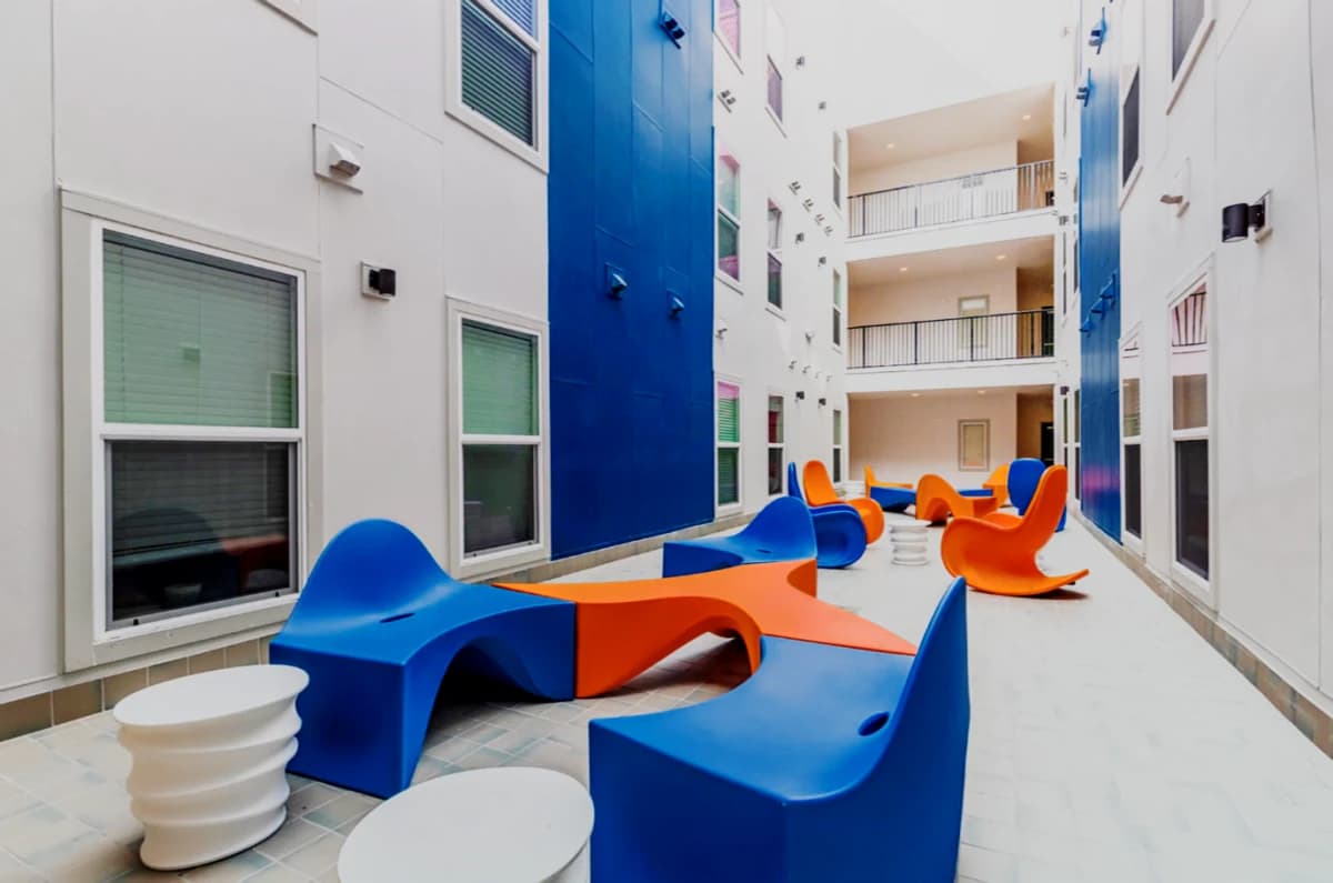 Outdoor Features