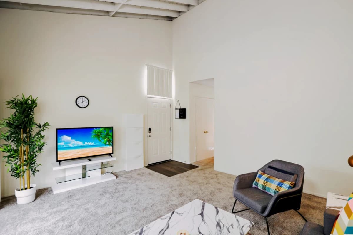 2885 Fairview Road image