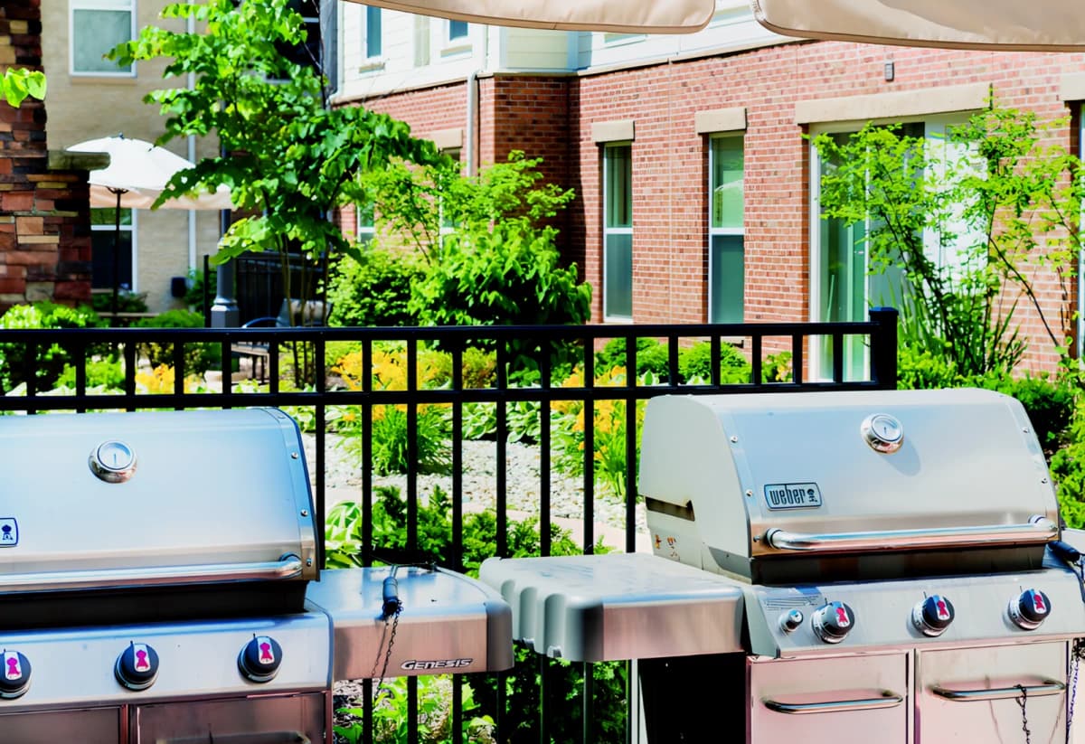 Outdoor Features