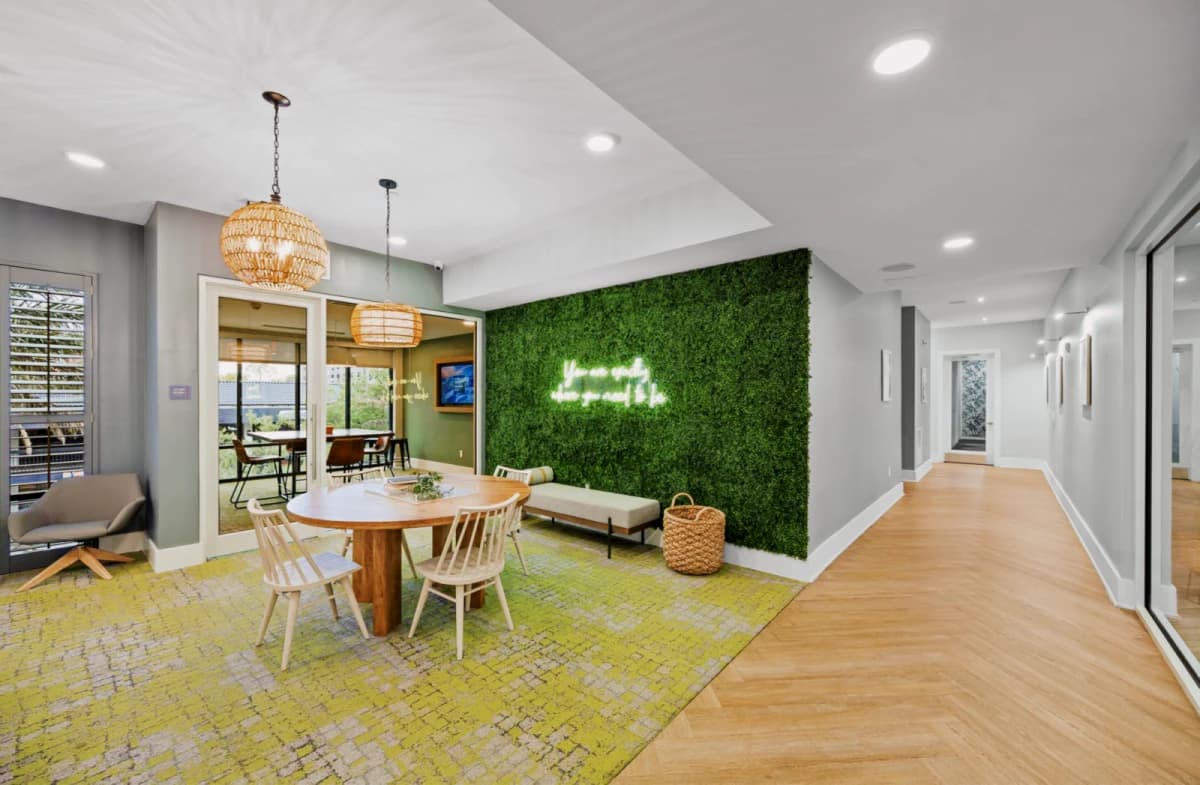 StadiumHouse image