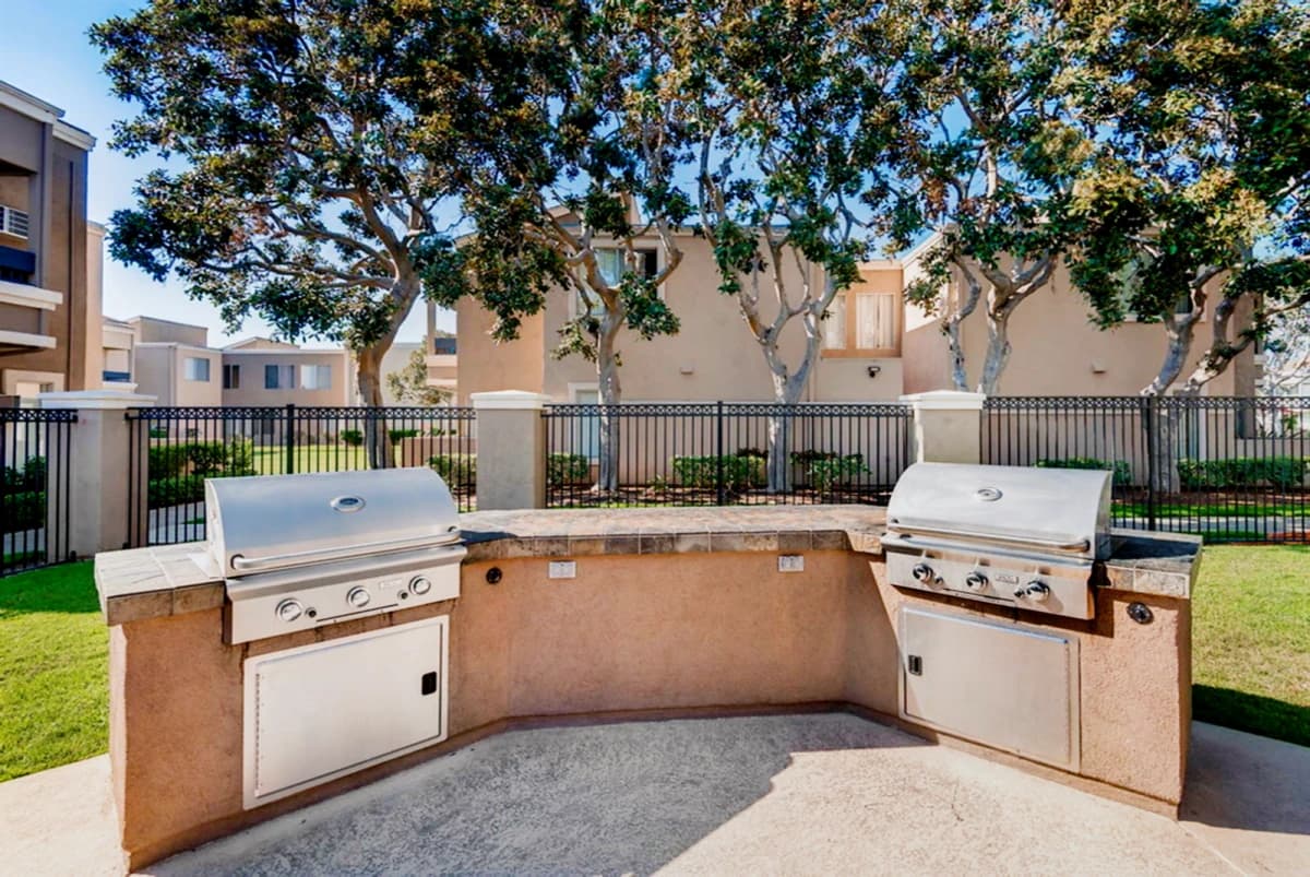 2885 Fairview Road image