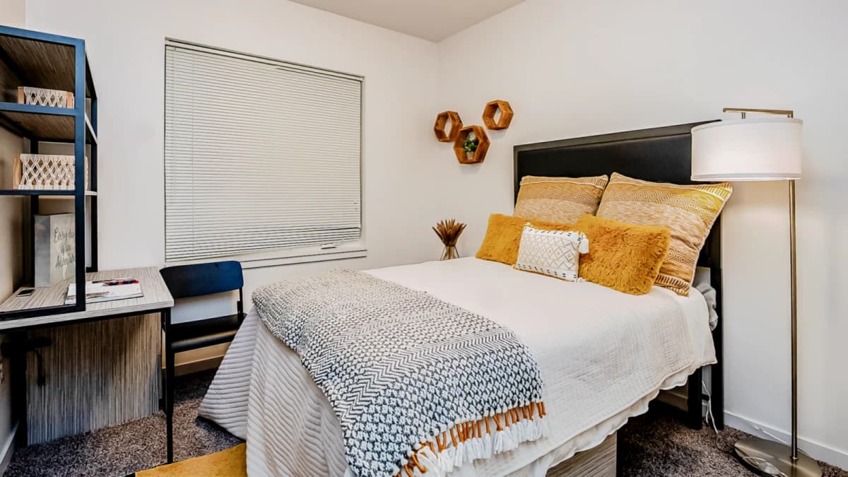 5 Bedroom / 5 bathroom