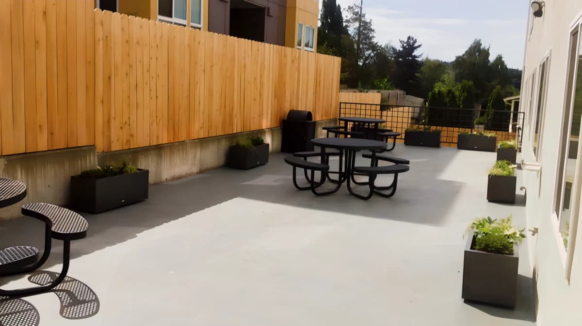 U-District Student Housing Lakeview image