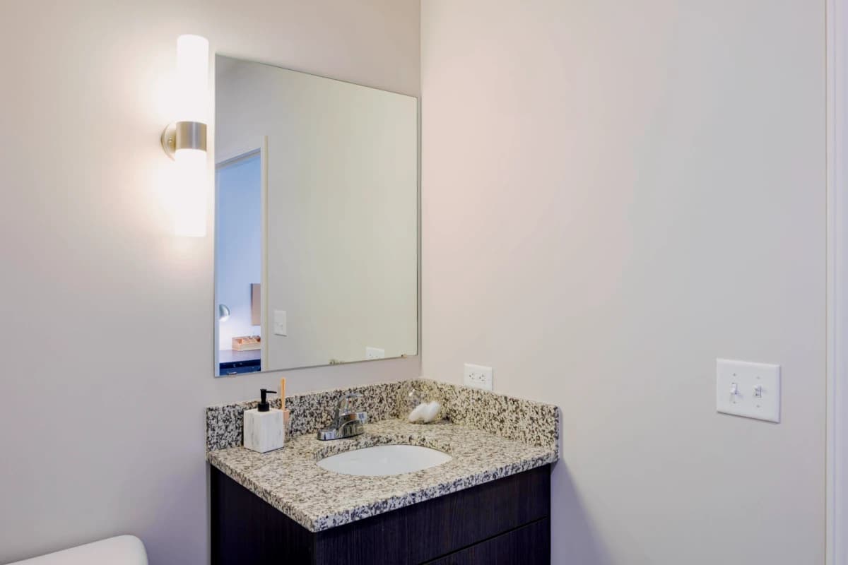 1 Bed 1 Bath