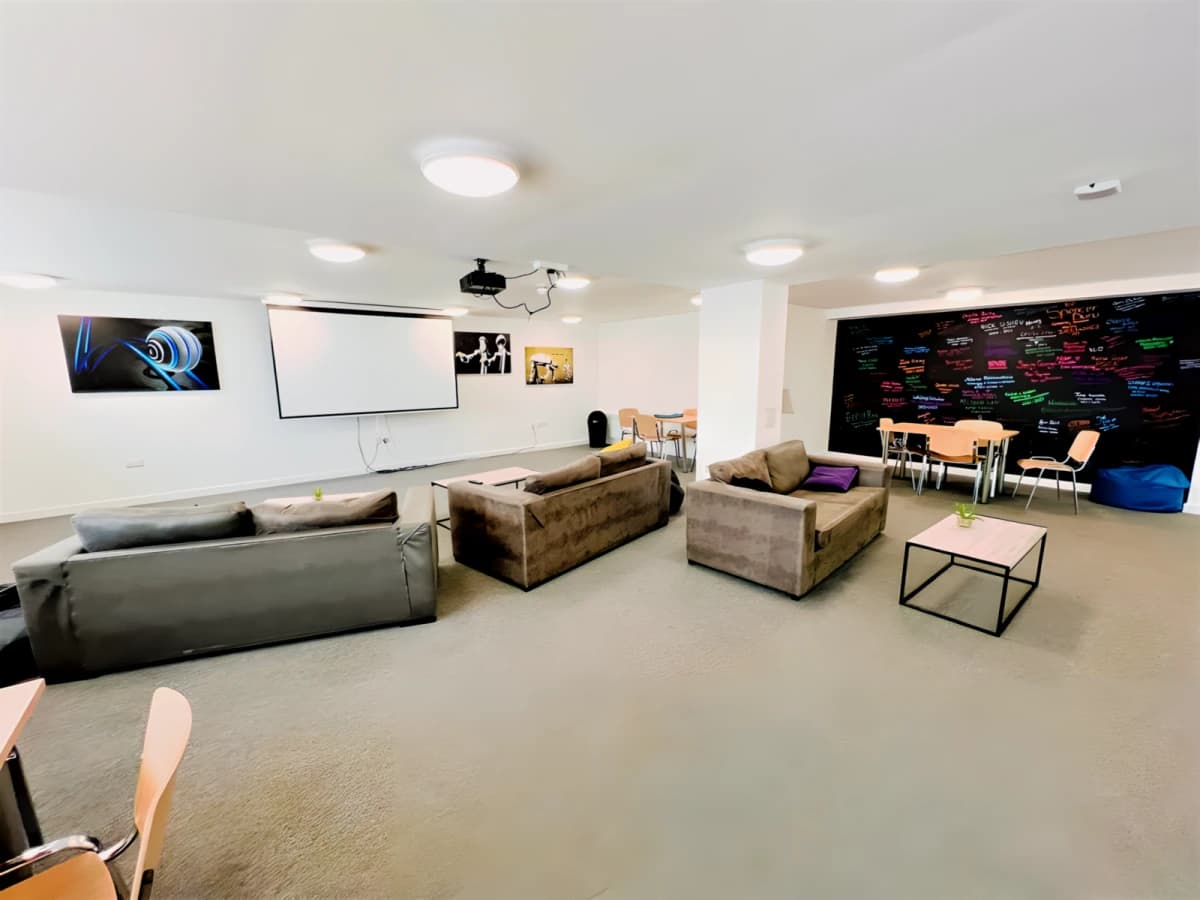 Q Studios image