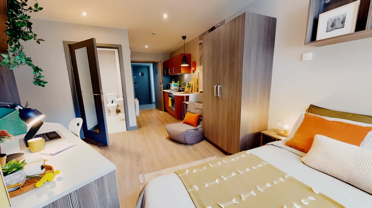 iQ Water Lane House image