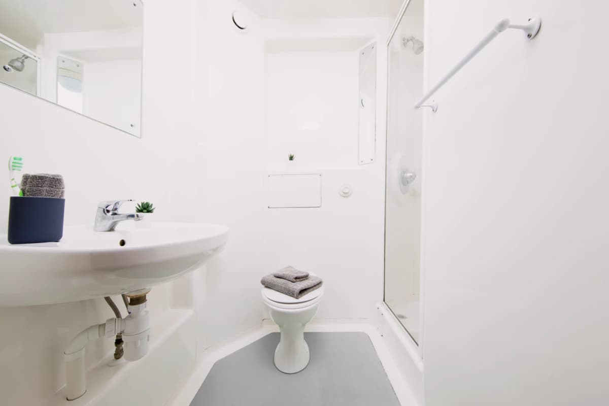 Classic En-Suite