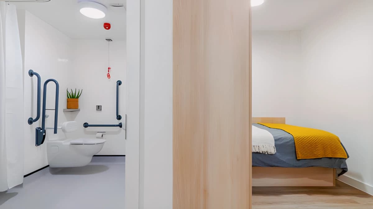iQ Signal Place image