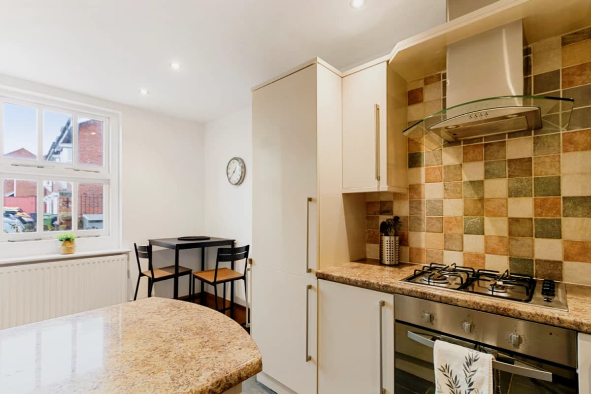 2 Bed 2 Bath
