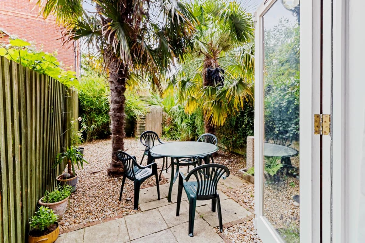 Outdoor Features