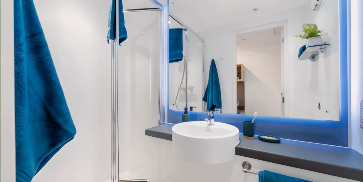 Canvas Coventry Arundel House image