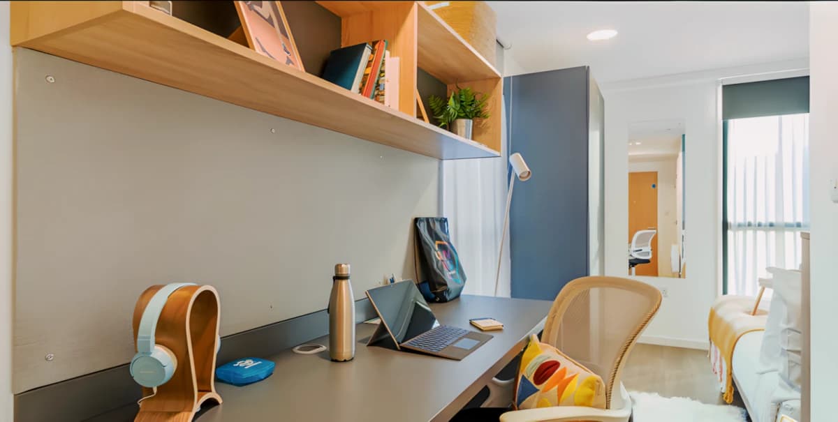 Canvas Coventry Arundel House image