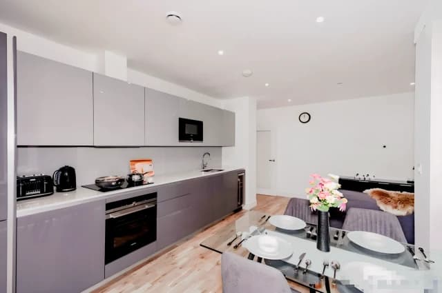 2 Bedroom 3 Bathroom
