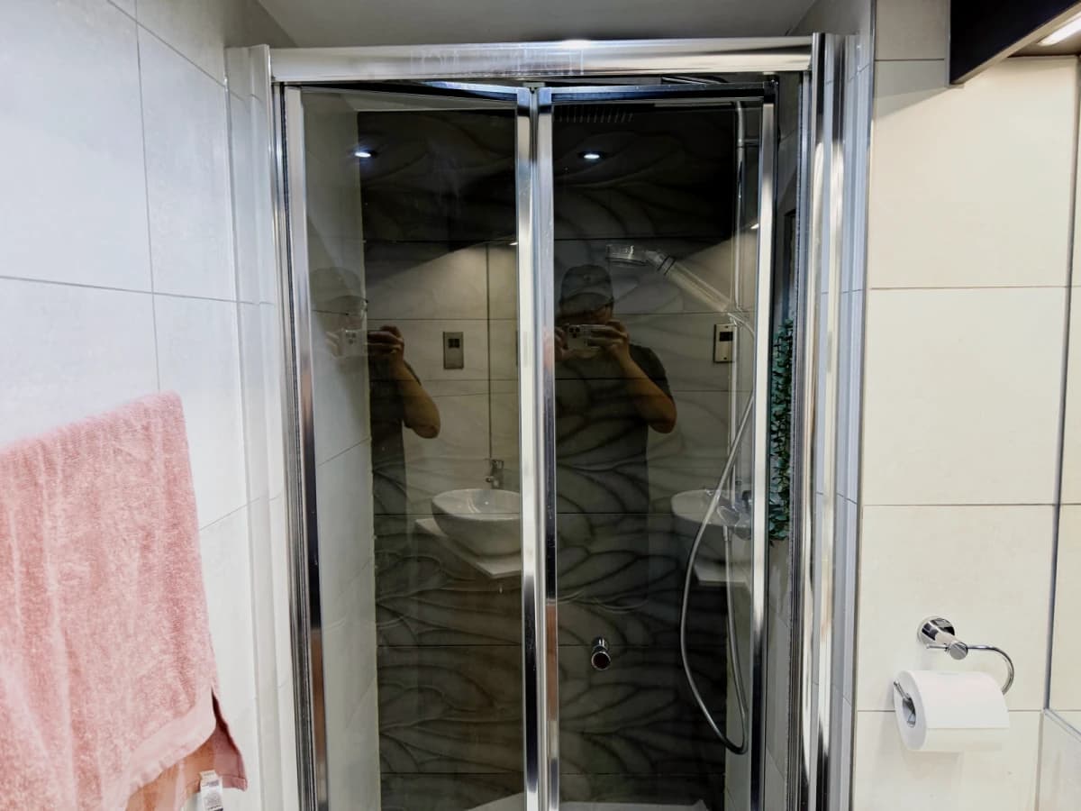 Dwell 121 Princess Street image