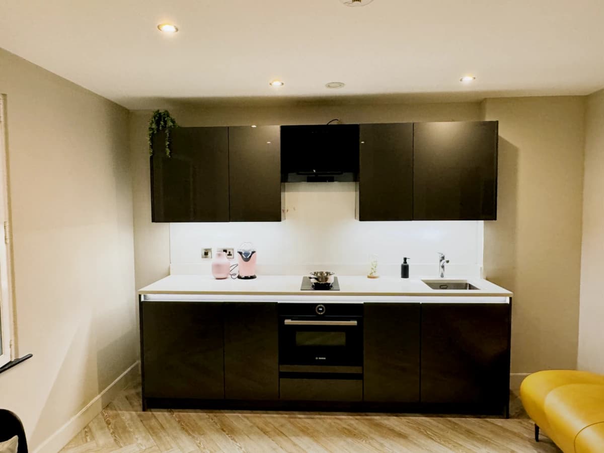 Dwell 121 Princess Street image