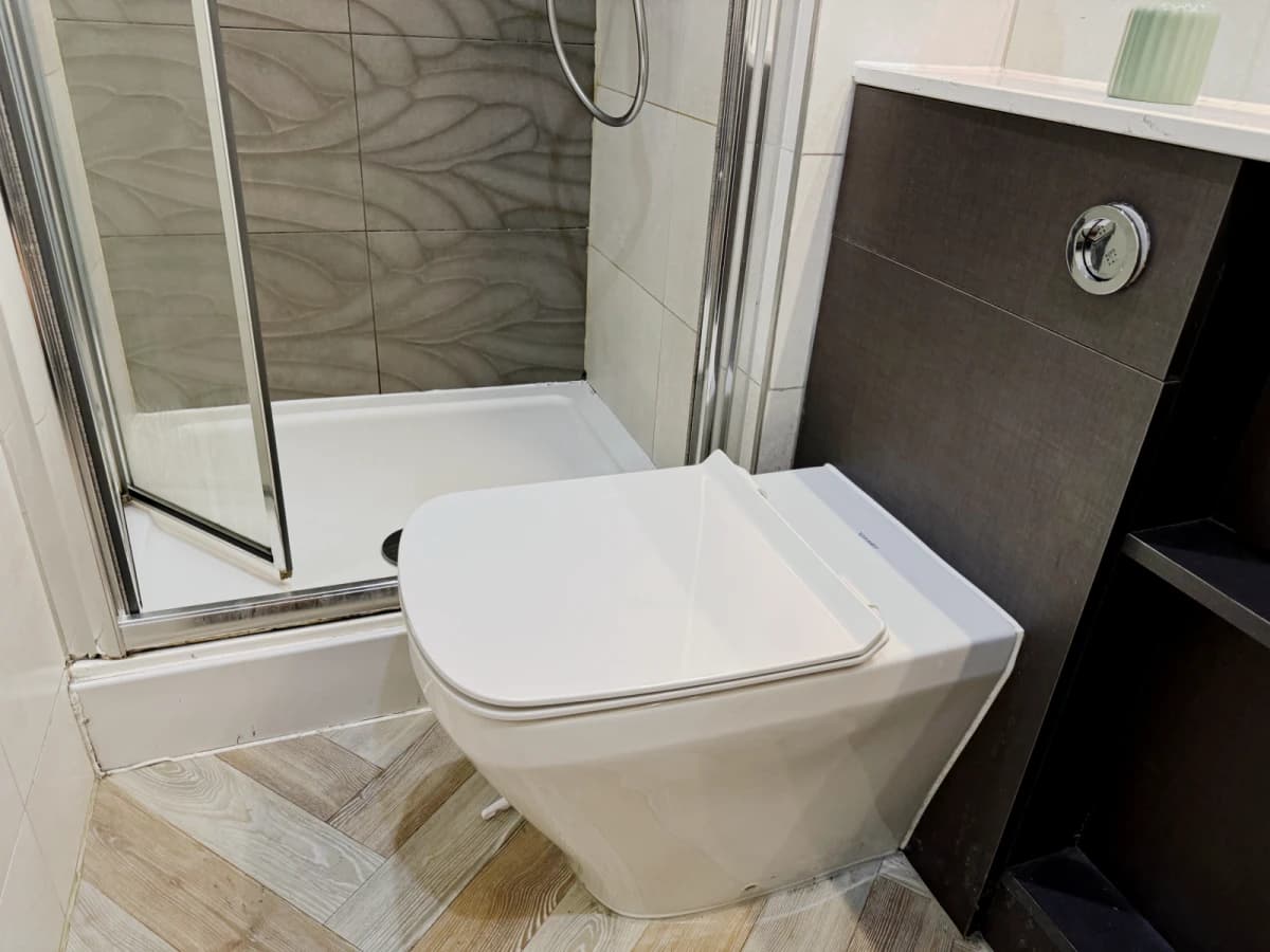 Dwell 121 Princess Street image