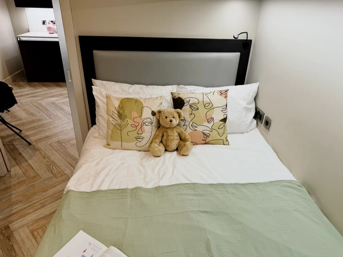 Dwell 121 Princess Street image