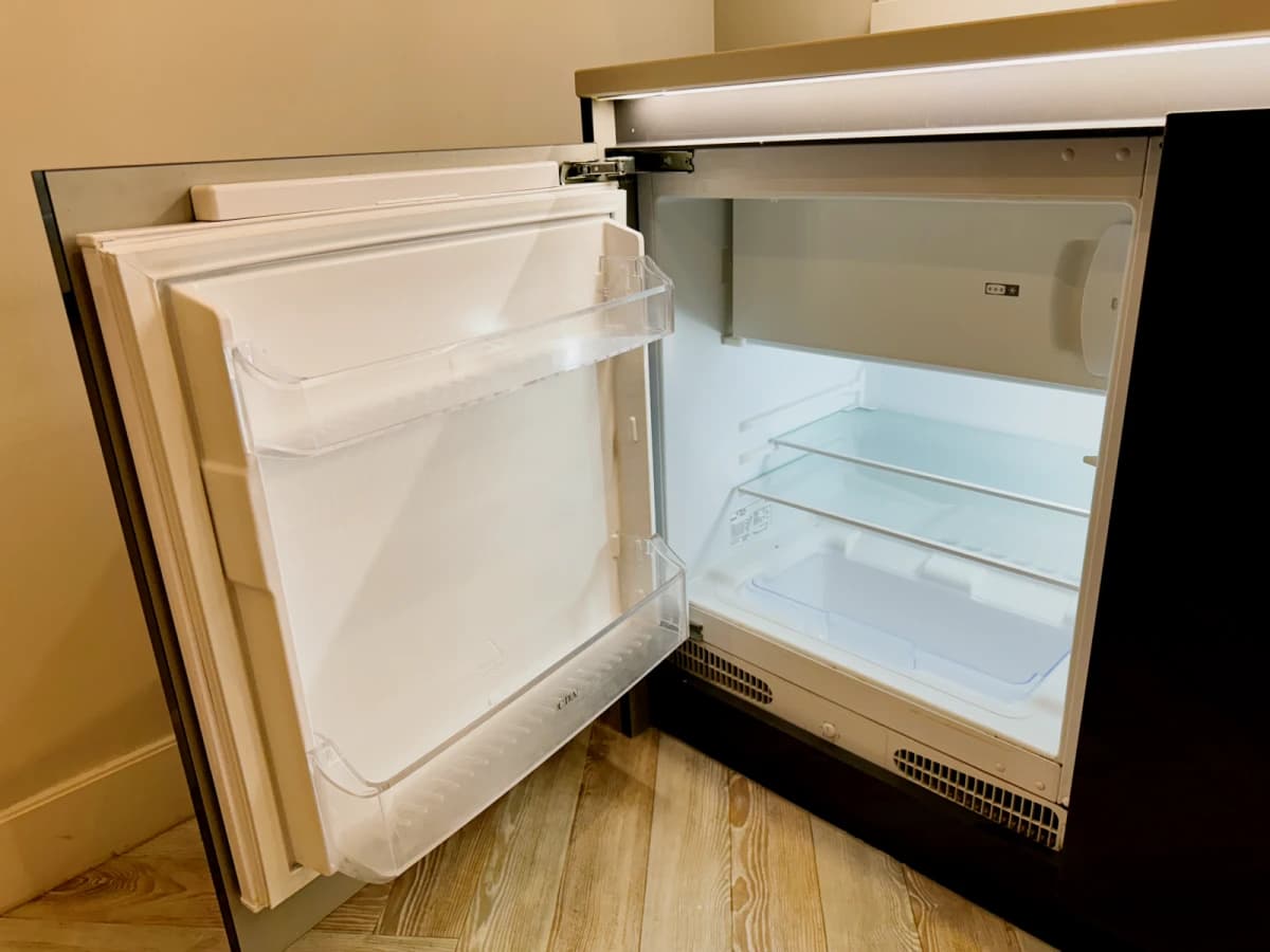 Dwell 121 Princess Street image