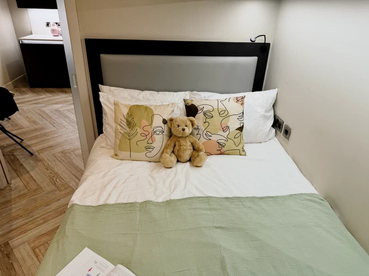 Dwell 121 Princess Street image