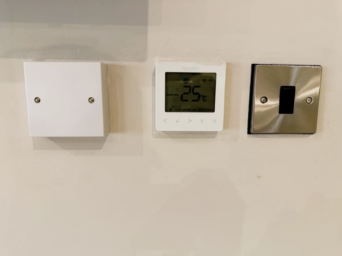 Dwell 121 Princess Street image