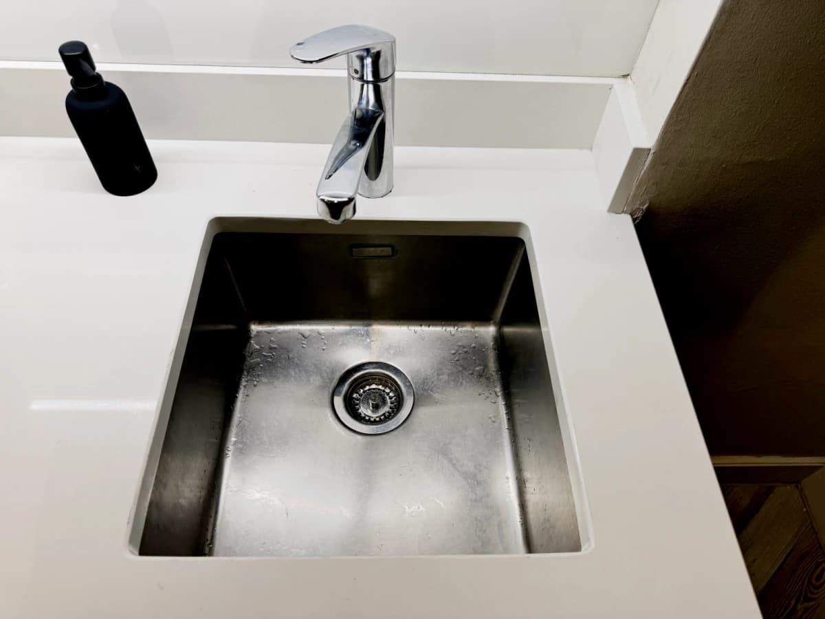 Dwell 121 Princess Street image