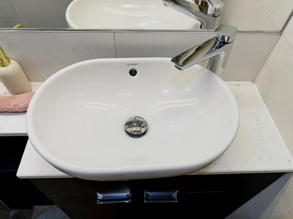 Dwell 121 Princess Street image