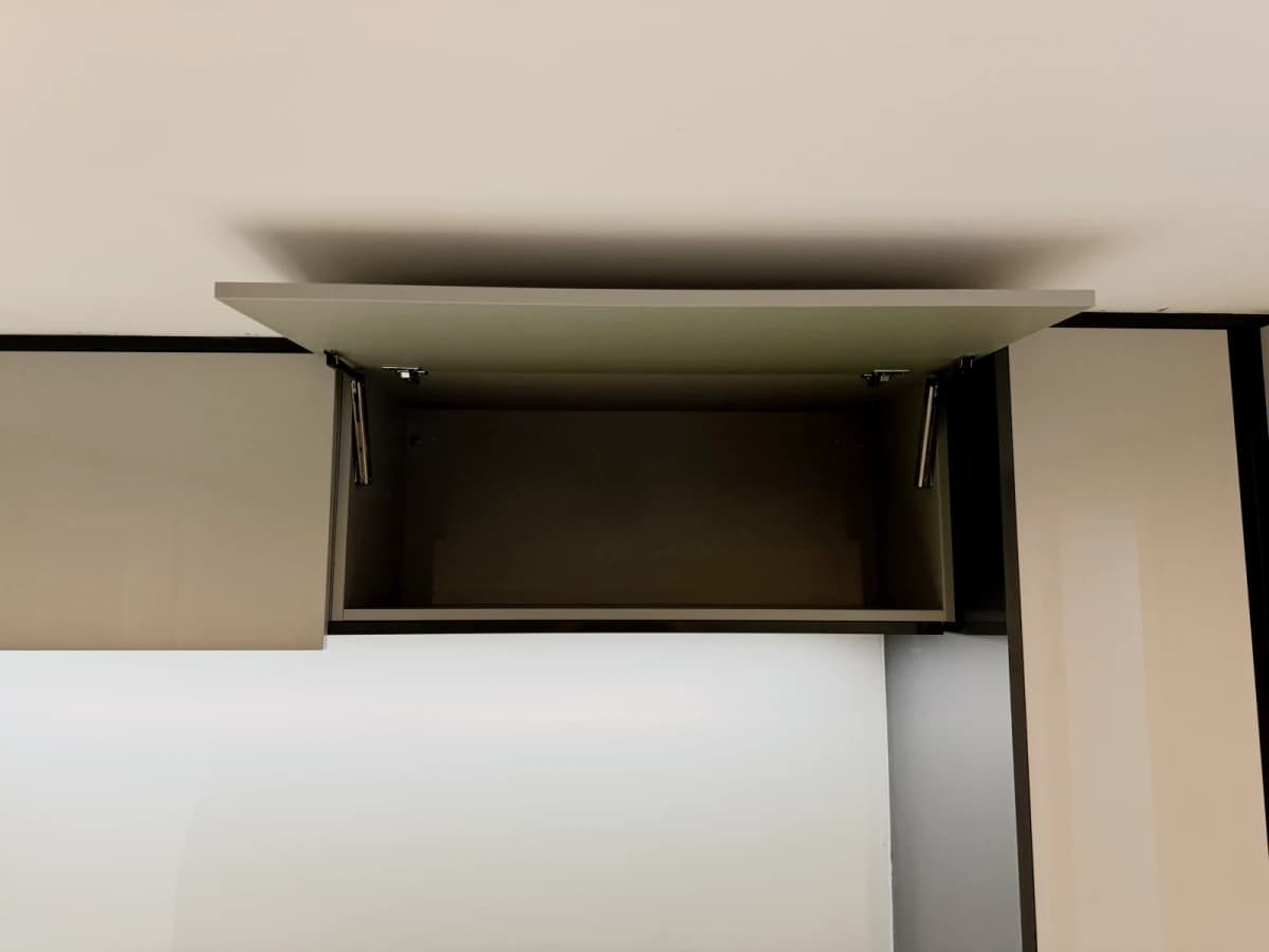 Dwell 121 Princess Street image