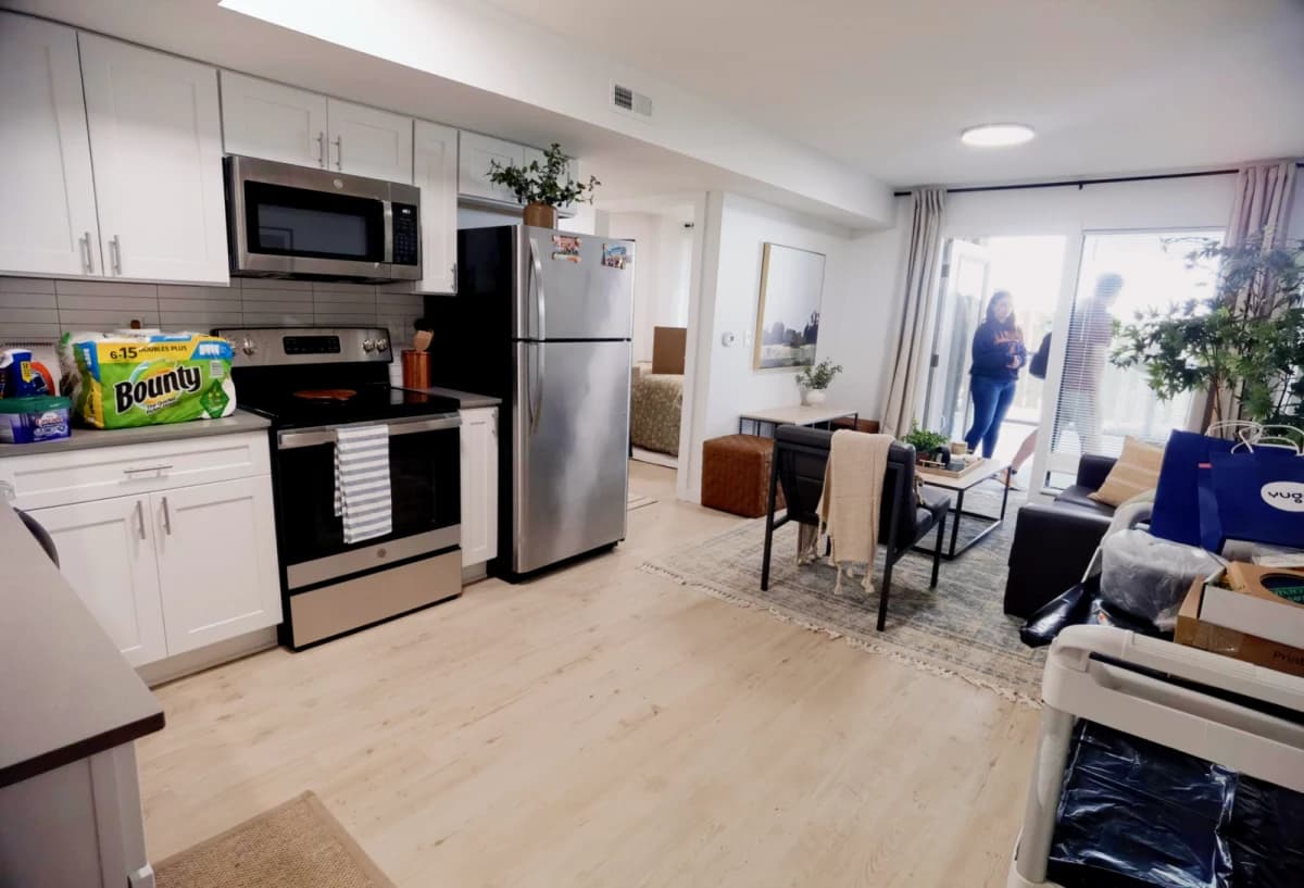 Yugo Champaign South 3rd Lofts image