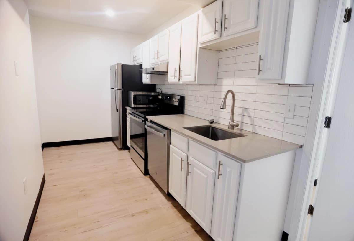 Yugo Champaign South 3rd Lofts image