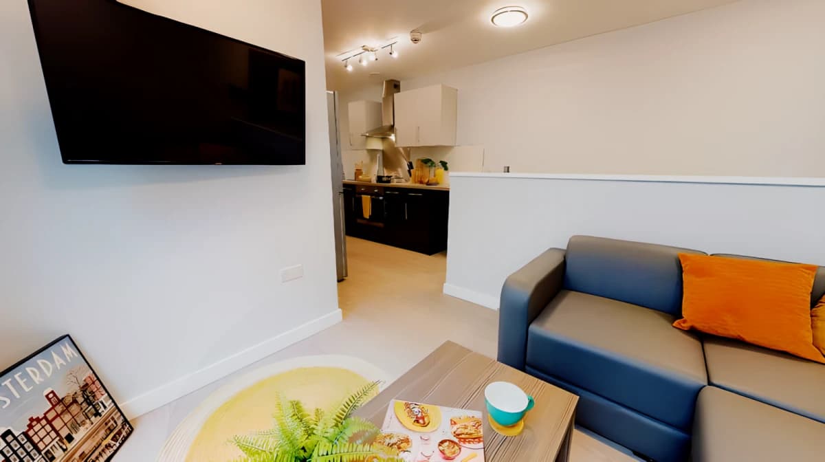 iQ Will Wyatt Court image