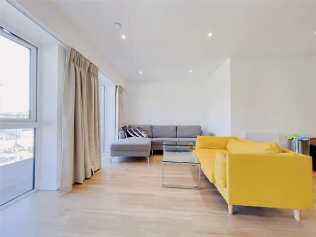 2 Bedroom 2 Bathroom