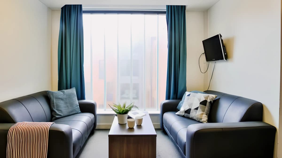 iQ Will Wyatt Court image