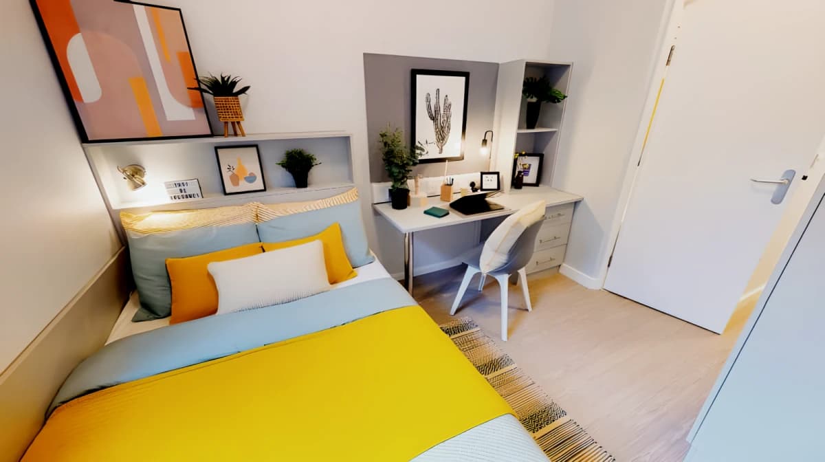 iQ Will Wyatt Court image