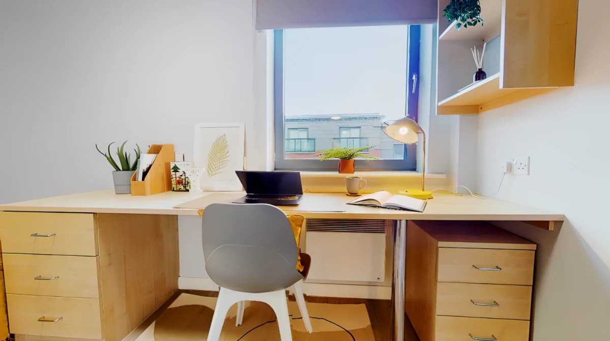 iQ Will Wyatt Court image