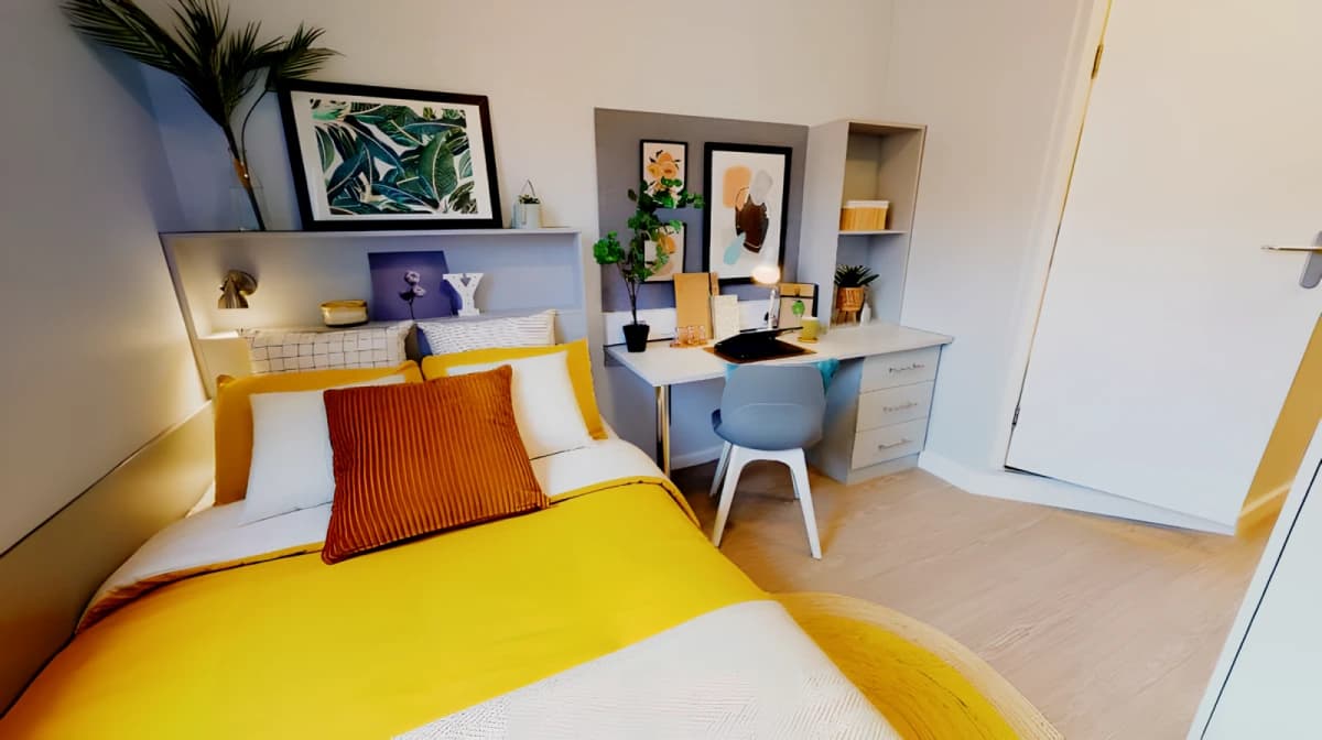 iQ Will Wyatt Court image