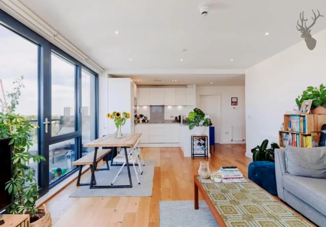 2 Bedroom 2 Bathroom