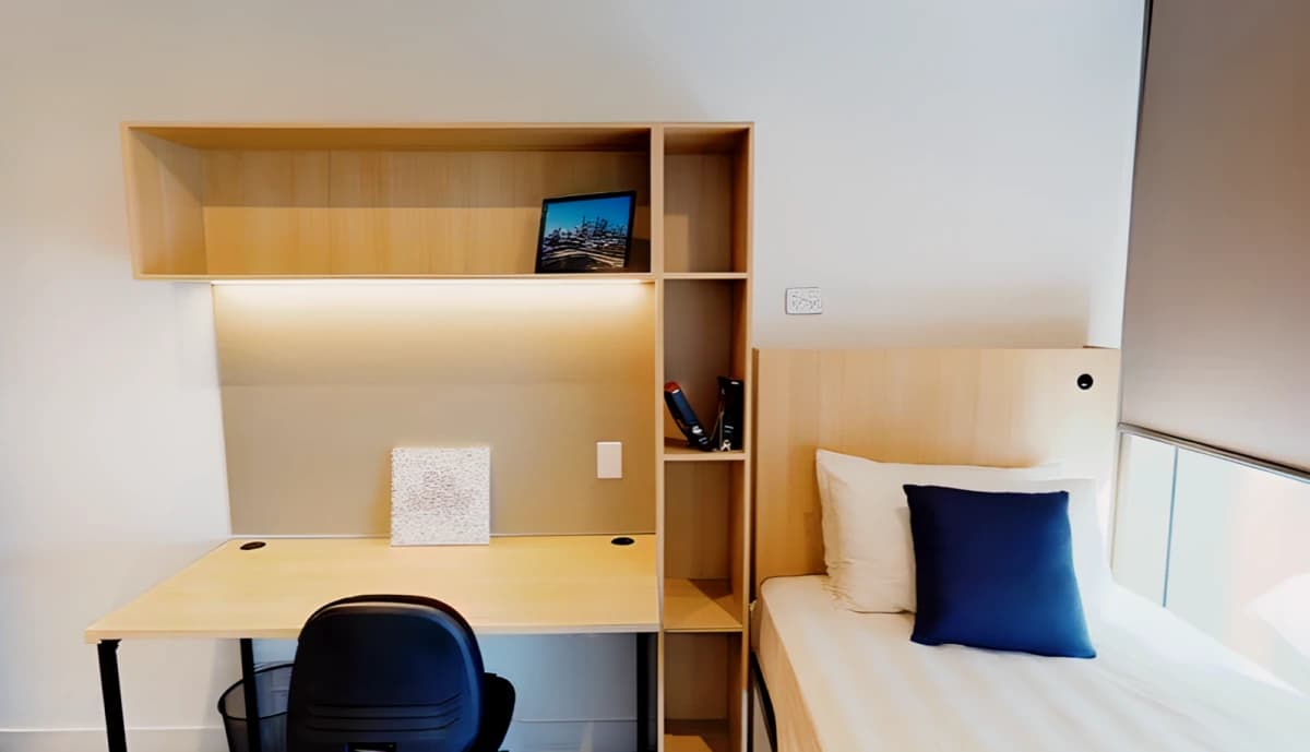 UniLodge Melbourne City image
