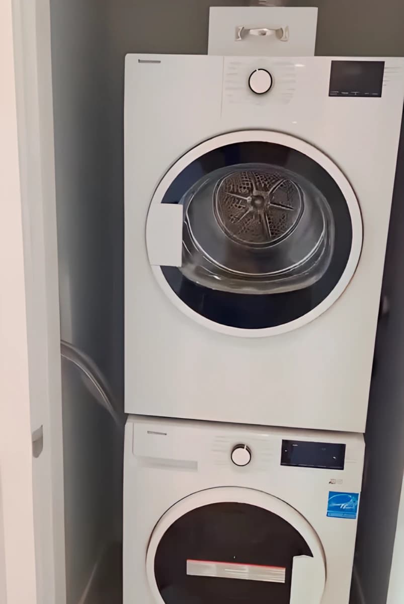 2 Bedroom