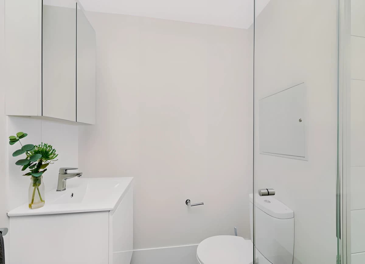 Scape Regent image