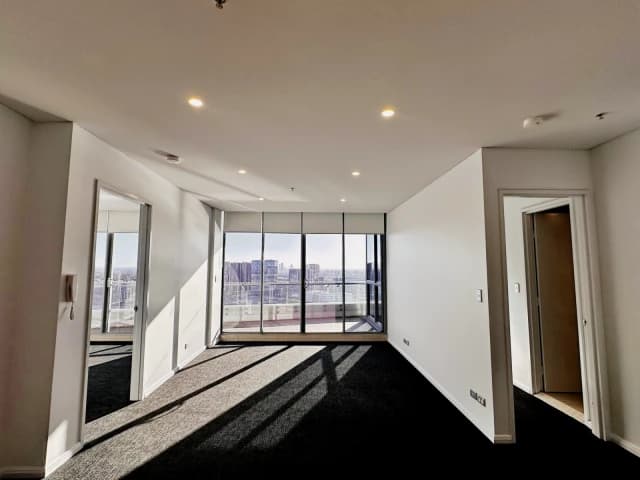 2 bed 2 bath*2302
