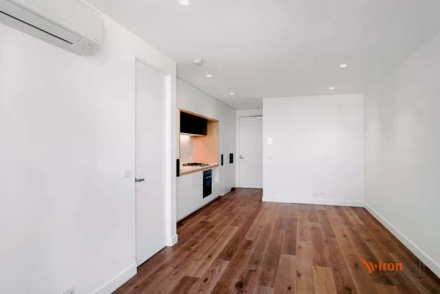 1 Bed, 1 Bath