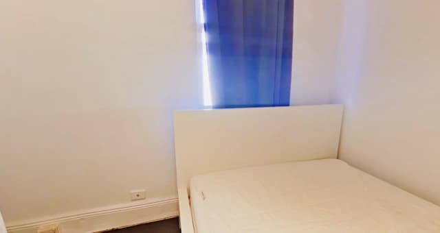 325 Cleveland, Redfern