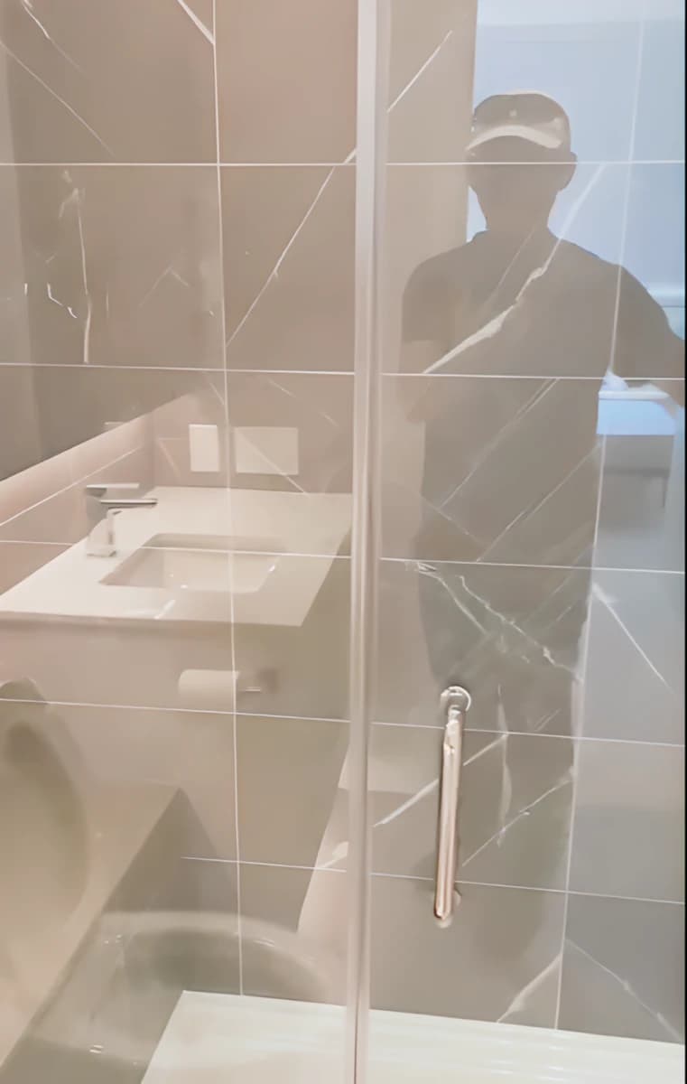 2 Bedroom