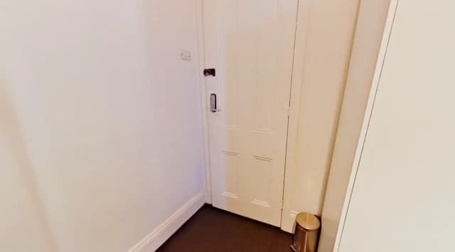 Room 6