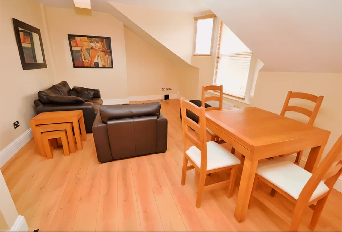 2 Bed 1 Bath