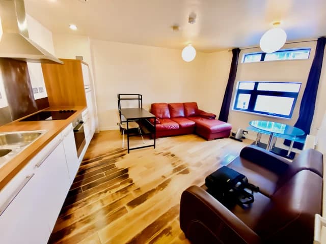 1 Bedroom 1 bathroom