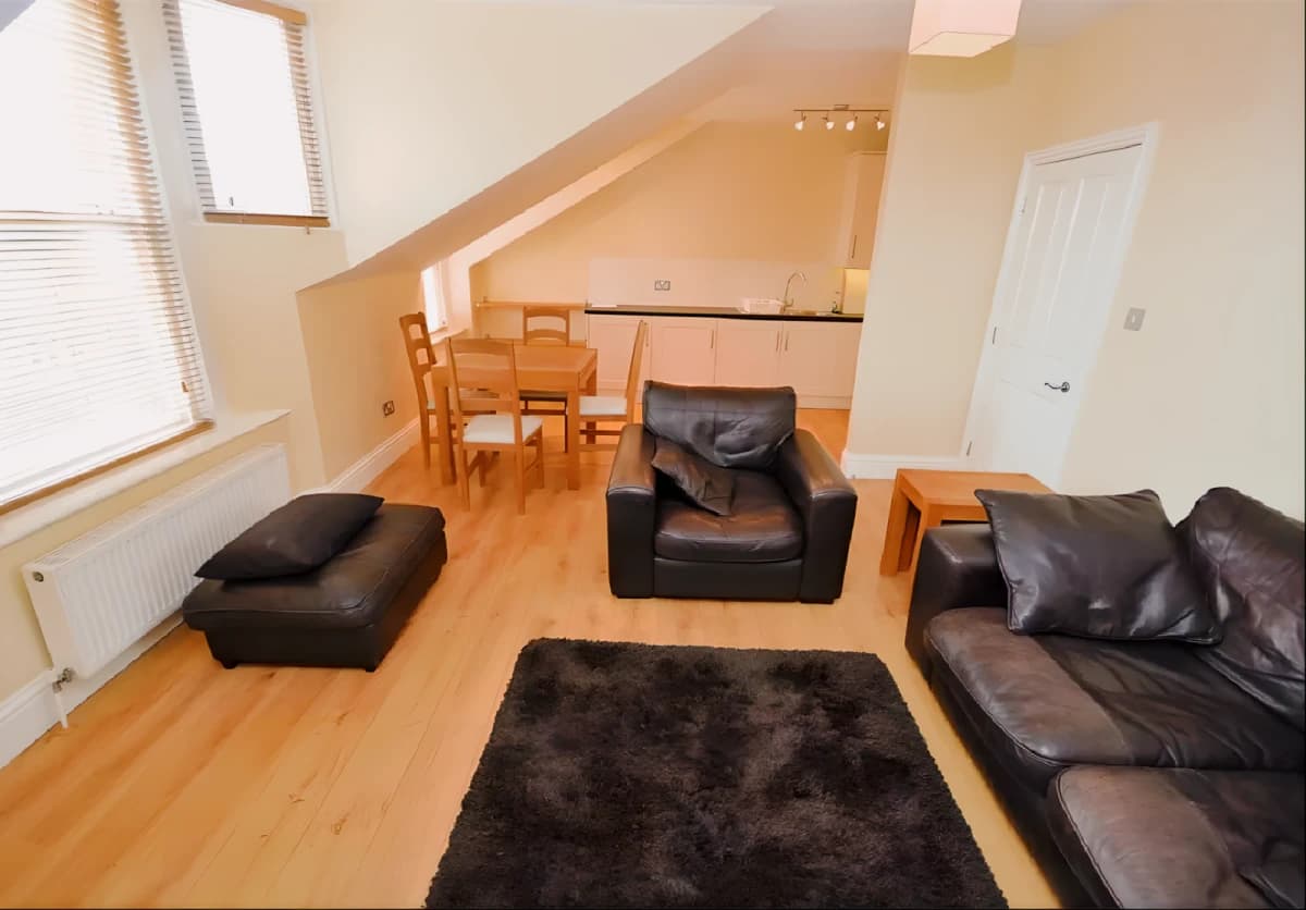 2 Bed 1 Bath