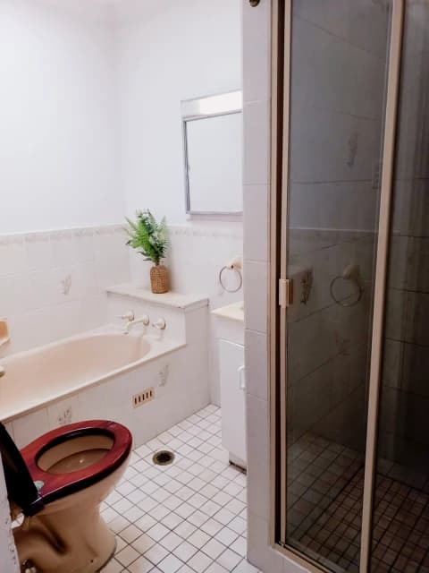 Room6