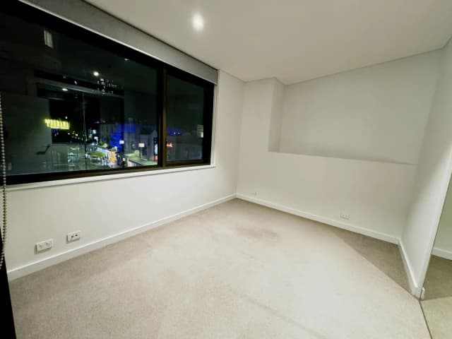 83 Harbour st
